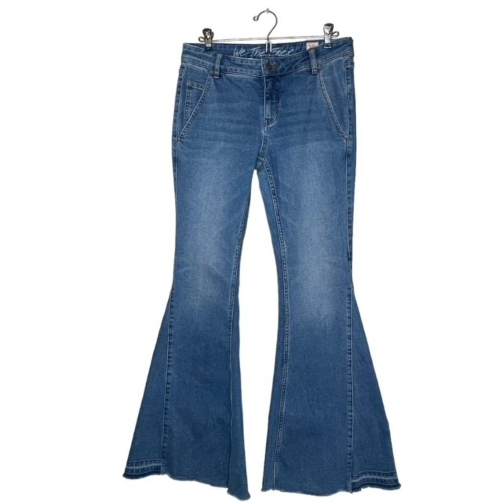 FREE PEOPLE We The Free Flare Wide Leg Frayed Hem Jeans - Size 28